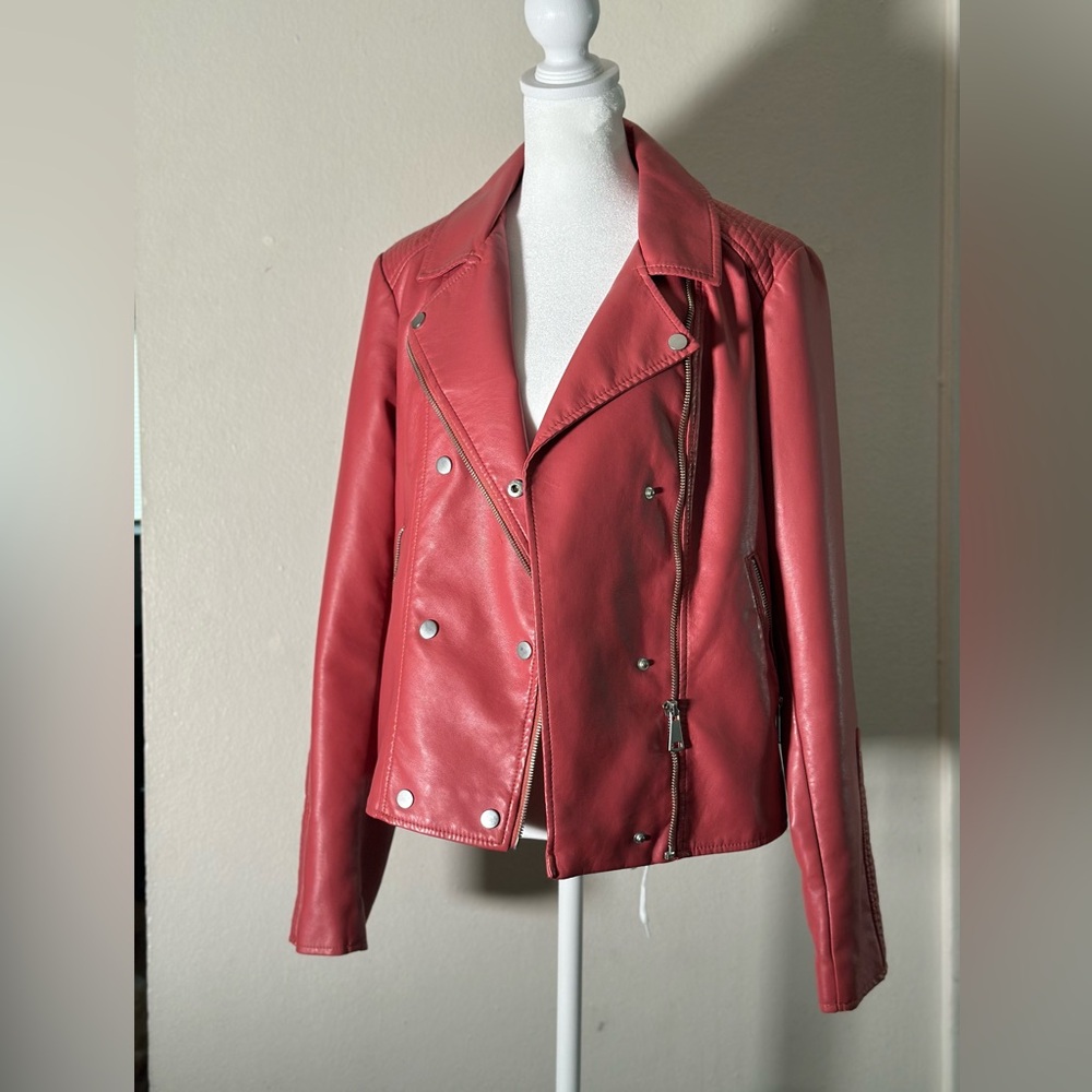 Faux leather jacket in blush Pink